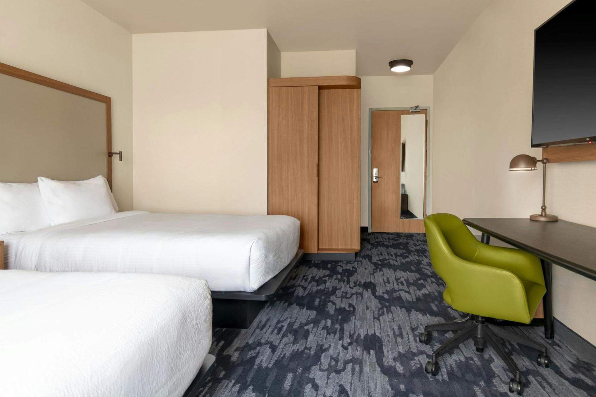 Fairfield By Marriott Inn & Suites Kansas City At The Legends ภายนอก รูปภาพ
